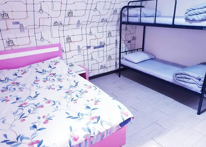 Dreaming Sinchon Hongdae Hostel *